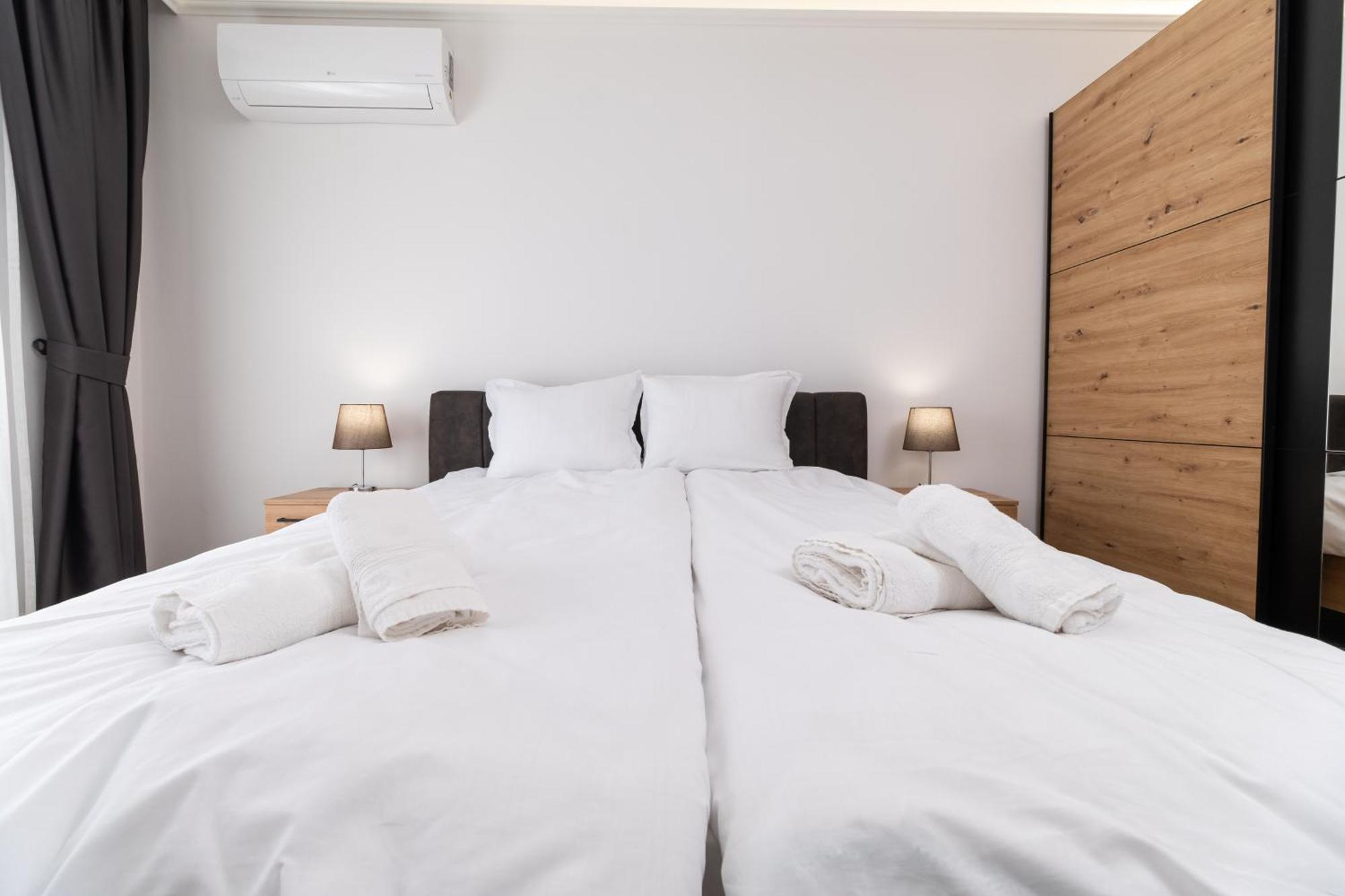 Modern 1-Bedroom Apartments Plovdiv Exterior foto